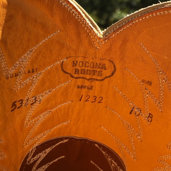 Nocona Cowboy Boots Brown 10B - Picture 8 of 14